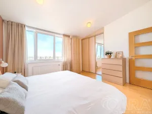 Prodej bytu 3+kk, Praha, Cíglerova, 101 m2