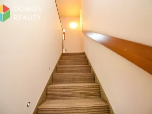 Pronájem bytu 2+kk, Králův Dvůr, Obchodní, 42 m2