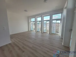 Pronájem bytu 2+kk, Liberec - Liberec V-Kristiánov, 8. března, 60 m2