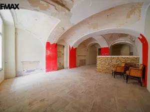 Prodej obchodního prostoru, Cheb, Cechovní, 158 m2