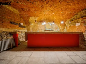 Prodej obchodního prostoru, Cheb, Cechovní, 253 m2