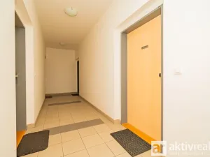 Prodej bytu 3+kk, Praha - Kyje, Farkašova, 71 m2