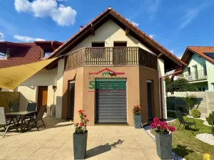 Prodej rodinného domu, Praha - Újezd nad Lesy, Novosibřinská, 220 m2