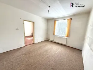 Prodej bytu 3+1, Lomnice, Kraslická, 80 m2