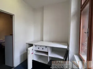 Pronájem obchodního prostoru, Plzeň, Tylova, 55 m2