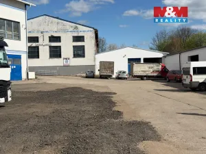 Pronájem výrobních prostor, Hořice, Maixnerova, 1000 m2