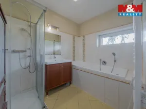 Prodej rodinného domu, Dolní Lhota, Lomená, 315 m2