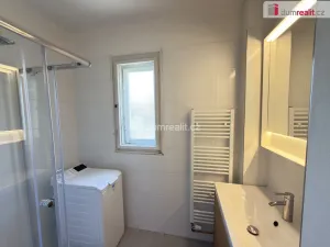 Pronájem bytu 2+1, Ústí nad Labem, Gočárova, 61 m2