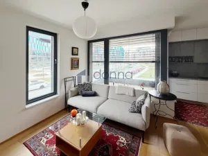 Pronájem bytu 2+kk, Praha, Kačírkova, 58 m2