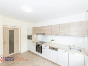Prodej bytu 4+1, Všemina, 72 m2