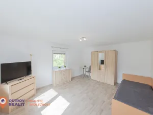 Prodej bytu 4+1, Všemina, 72 m2
