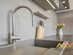 Pronájem bytu 3+1, Hradec Králové - Třebeš, třída Edvarda Beneše, 98 m2