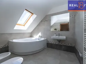 Prodej rodinného domu, Holubice, Habrová, 161 m2