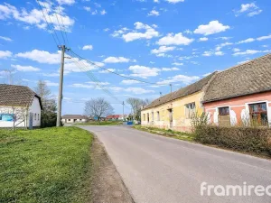 Prodej pozemku pro bydlení, Strachotice, 635 m2