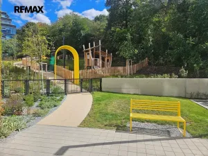 Pronájem bytu 2+kk, Praha - Modřany, Československého exilu, 50 m2