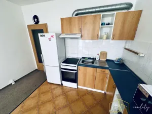 Prodej bytu 1+kk, Ústí nad Labem - Bukov, Baráčnická, 33 m2