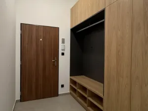 Pronájem bytu 2+kk, Louny, Pražská, 48 m2