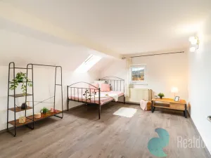 Prodej apartmánu, Český Krumlov, Hřbitovní, 220 m2