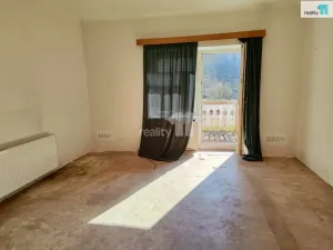 Pronájem rodinného domu, Nová Paka - Studénka, 208 m2