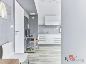 Prodej ordinace, Hradec Králové, 395 m2