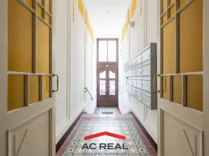 Pronájem bytu 2+1, Brno, Čápkova, 73 m2