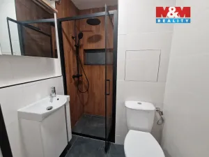 Pronájem bytu 1+1, Liberec - Liberec VII-Horní Růžodol, Lounská, 27 m2