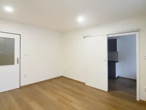 Pronájem bytu 1+1, Praha - Krč, Ružinovská, 40 m2