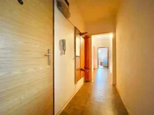 Prodej bytu 3+1, Štíty, Okružní, 73 m2