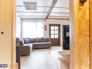 Prodej obchodního prostoru, Jedlí, 86 m2