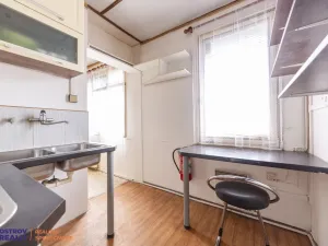 Prodej obchodního prostoru, Jedlí, 86 m2