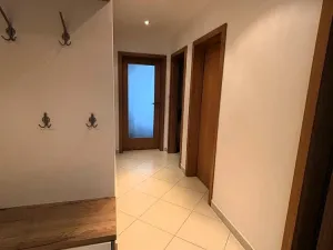 Pronájem bytu 2+kk, Praha - Libeň, Vojenova, 68 m2