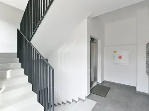 Prodej bytu 2+kk, Praha - Vysočany, V Předním Hloubětíně, 64 m2