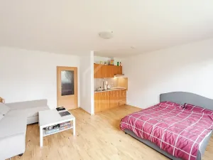 Pronájem bytu 1+kk, Praha - Prosek, Na vyhlídce, 37 m2