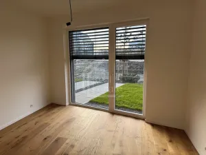 Pronájem bytu 2+kk, Praha - Strašnice, Ramonova, 50 m2