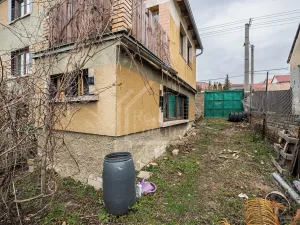 Prodej rodinného domu, Třebusice, 470 m2