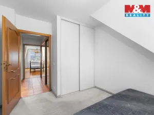 Prodej rodinného domu, Praha - Modřany, Vojtova, 277 m2