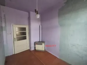 Prodej bytu 4+1, Znojmo, 17. listopadu, 100 m2