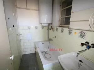 Prodej bytu 4+1, Znojmo, 17. listopadu, 100 m2