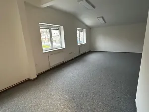 Pronájem kanceláře, Beroun, Plzeňská, 175 m2