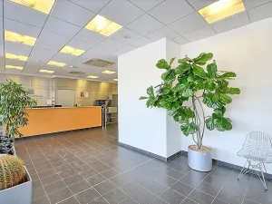 Pronájem kanceláře, Praha - Chodov, Hráského, 300 m2