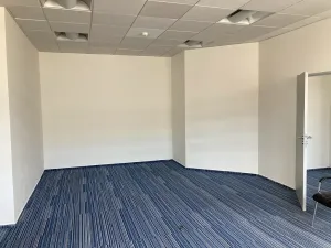 Pronájem kanceláře, Praha - Chodov, Hráského, 300 m2