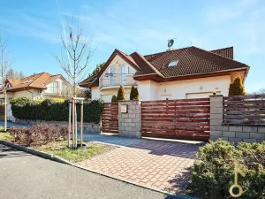 Pronájem rodinného domu, Zdiby, U Louže, 160 m2