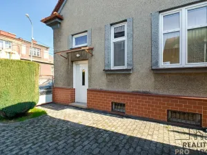 Prodej rodinného domu, Český Těšín, Karvinská, 181 m2