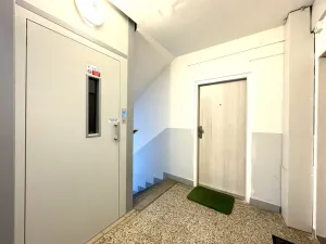 Pronájem bytu 3+1, Hradec Králové - Moravské Předměstí, Sekaninova, 76 m2