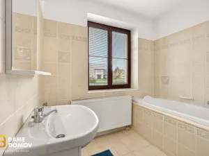 Prodej rodinného domu, Žeranovice, 214 m2