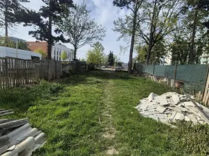 Pronájem zahrady, České Budějovice, Šípková, 400 m2