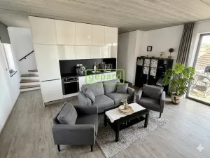 Pronájem bytu 2+kk, Mníšek pod Brdy, Malé náměstí, 88 m2