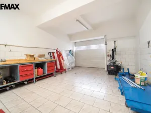 Prodej obchodního prostoru, Drásov, 300 m2