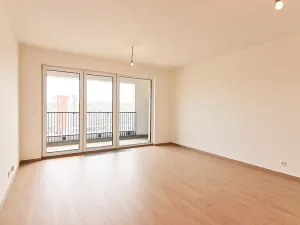 Pronájem bytu 1+kk, Praha, Poděbradská, 37 m2