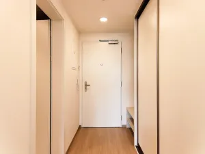 Pronájem bytu 1+kk, Praha, Poděbradská, 37 m2